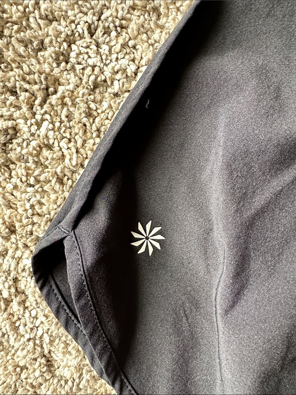 Athleta Black Speedwork Performance Shorts Medium - Picture 9 of 9